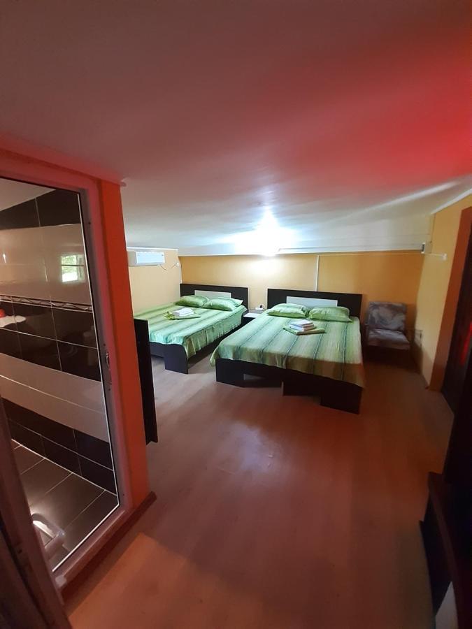 Casa Rebeca Hotel Нептун Екстериор снимка