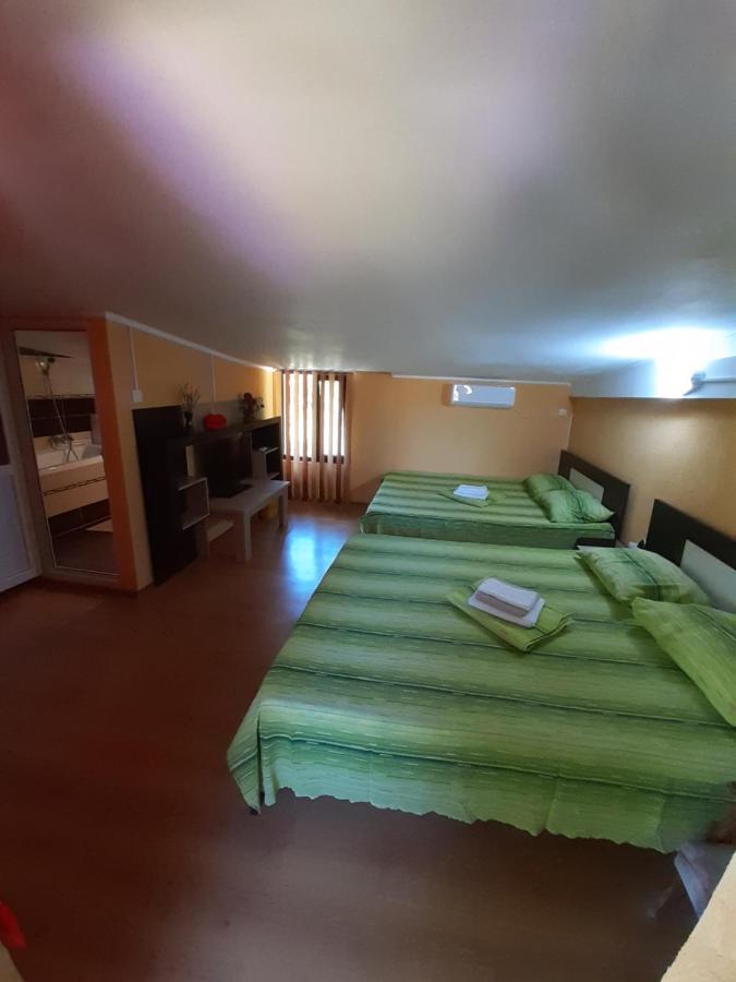 Casa Rebeca Hotel Нептун Екстериор снимка